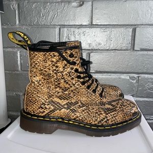 Vintage Dr. Martens Snake Print Boots Size 7